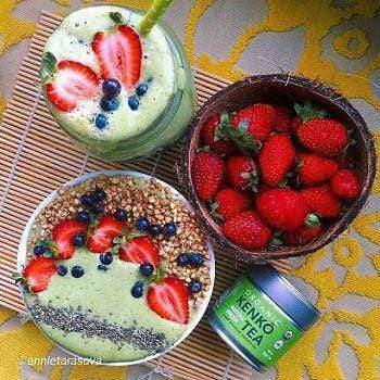 Green tea Smoothie with strawberries from Kenko Tea